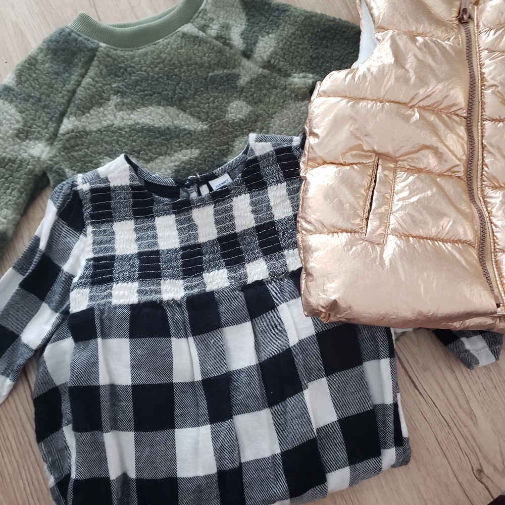 Old Navy 18-24 month 2 Dresses and Vest Lot